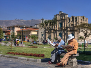 City tour em Cajamarca - Visita a Catedral - Paisagens andinas