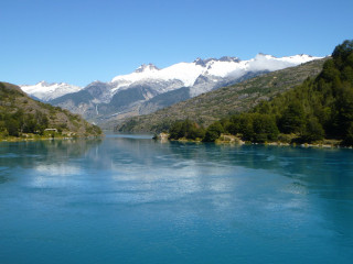 Puerto Chacabuco - Coyhaique