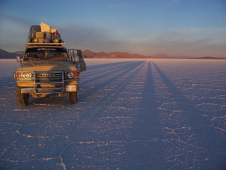 Day 4 group tour Salar-Lipez: transfer from basic lodge in Villamar -  Hito Cajones Border