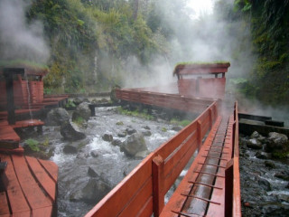 Santiago de Chile - Temuco - Pucon