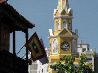 Explore Cartagena