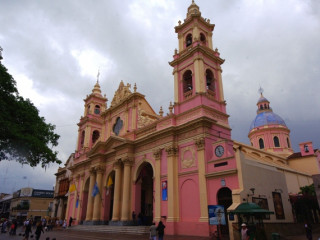 Voo a cidade de Salta - Visite seu Centro Histórico