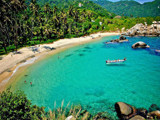 Vôo à Santa Marta: Excursão ao Parque Nacional Tayrona