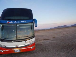 Ônibus Noturno La Paz - Terminal Rodoviario Uyuni + Jantar